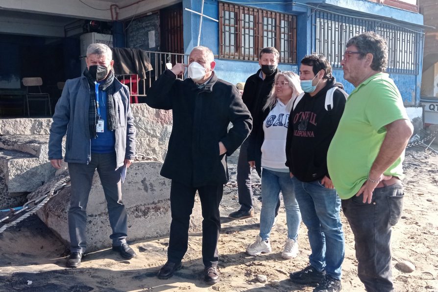 Reunión con dirigencias de pescadores de Papudo sostienen Gobernador Regional Rodrigo Mundaca junto a Delegado Provincial Luis Soto Pérez